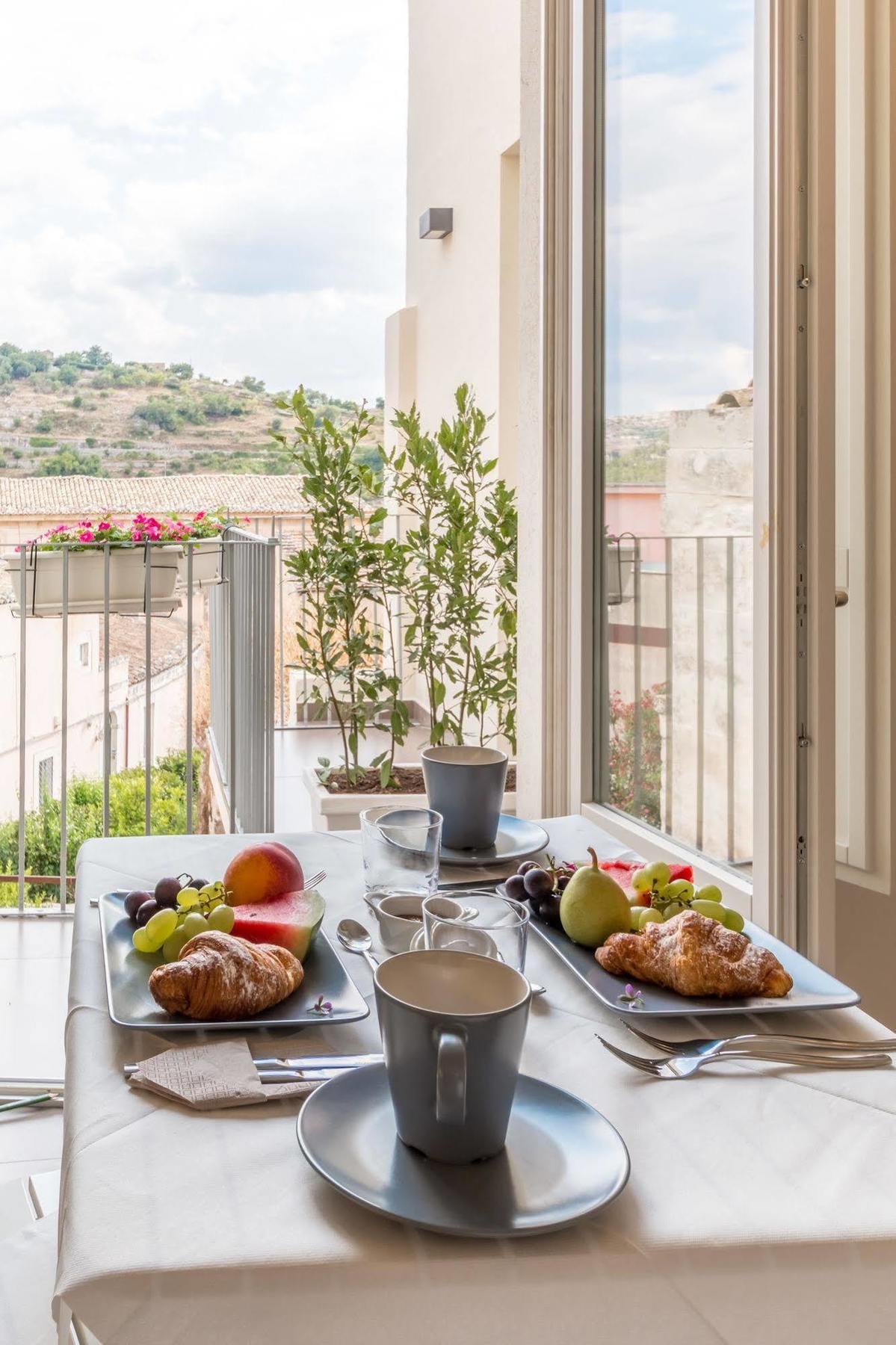 Terrazza Dei Sogni Bed & Breakfast Ragusa Exterior photo